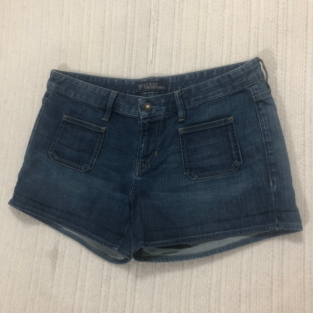 Guess Denim Shorts Dark Wash Pockets Casual Summer Women's Size 32‎